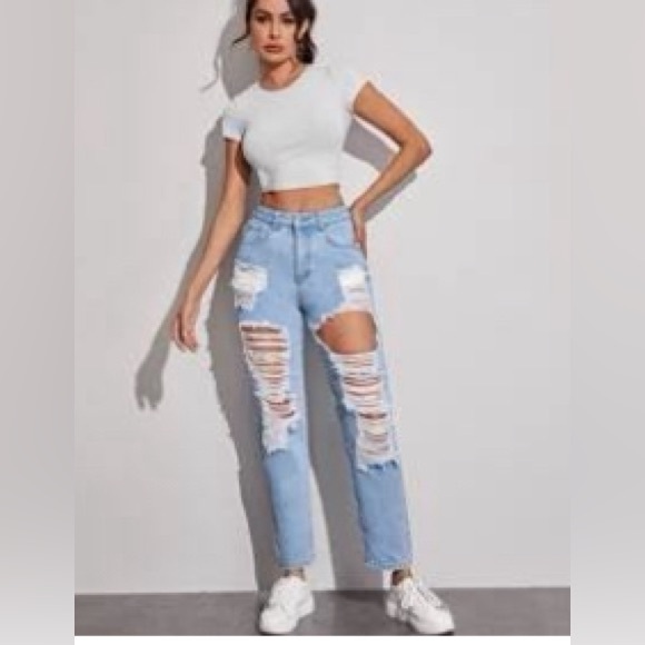 SHEIN Denim - Light wash High-waisted Ripped Boyfriend Jeans 👖
